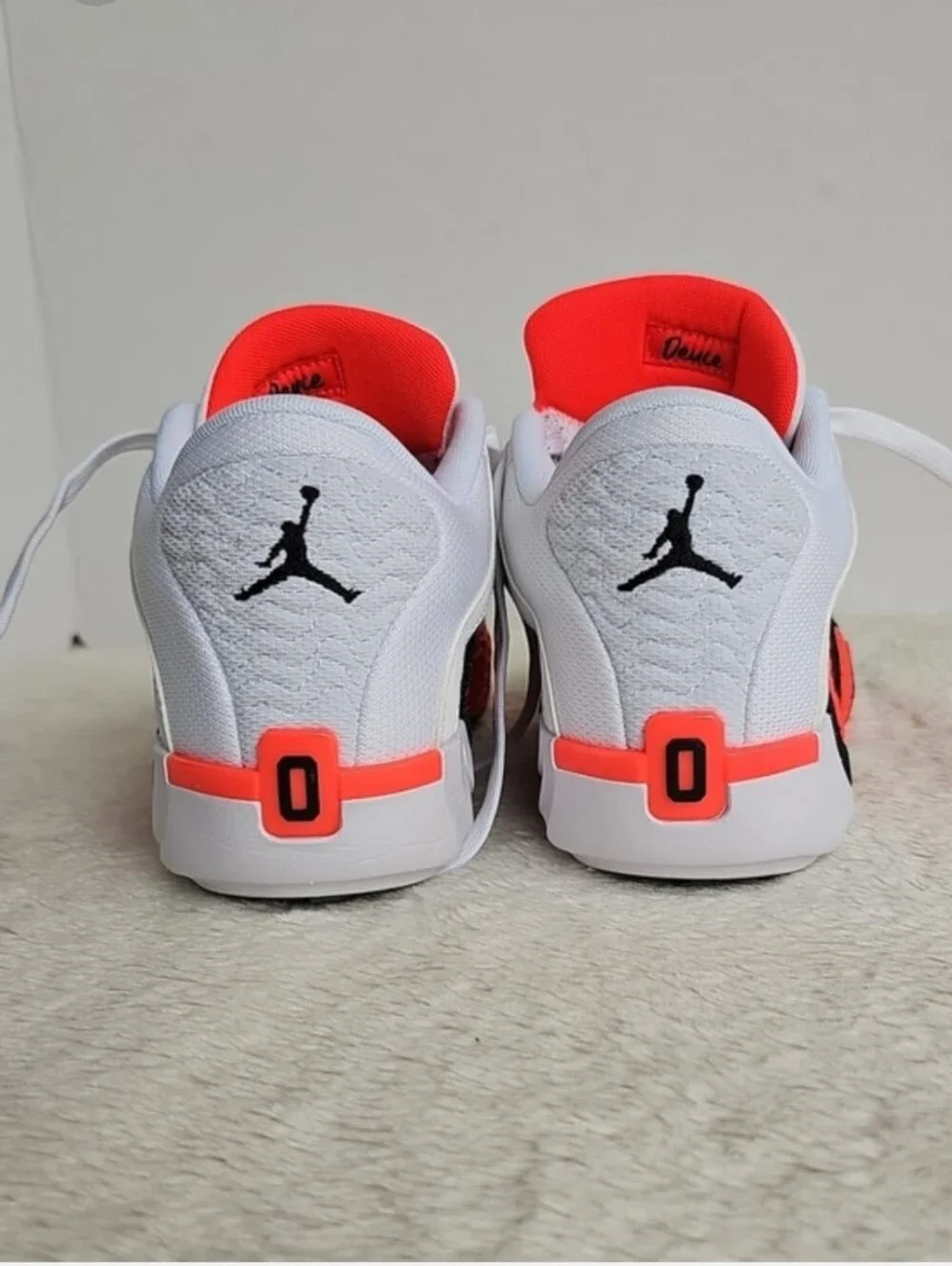 NWOB Jordan Tatum 2 Basketball Shoes White Black Red Men's Size 8.5 FJ6457-106